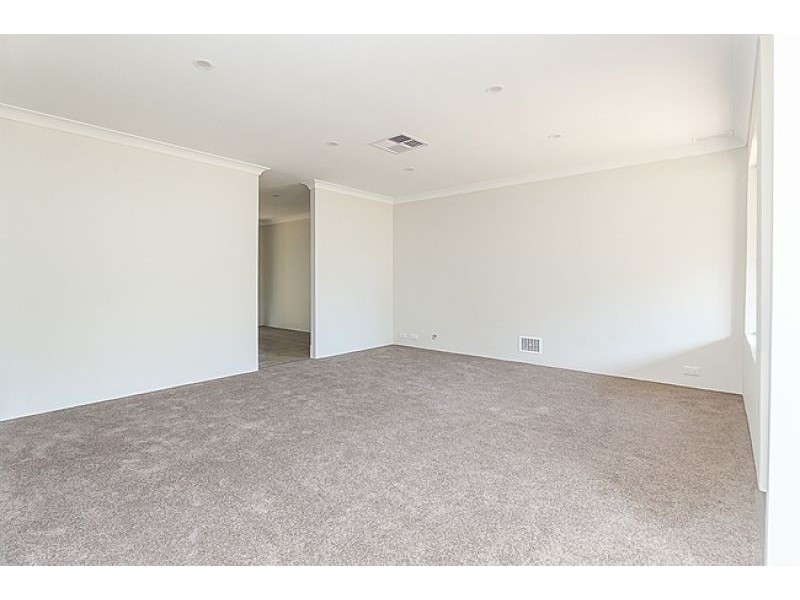 4/106 Broadway, Bassendean WA 6054