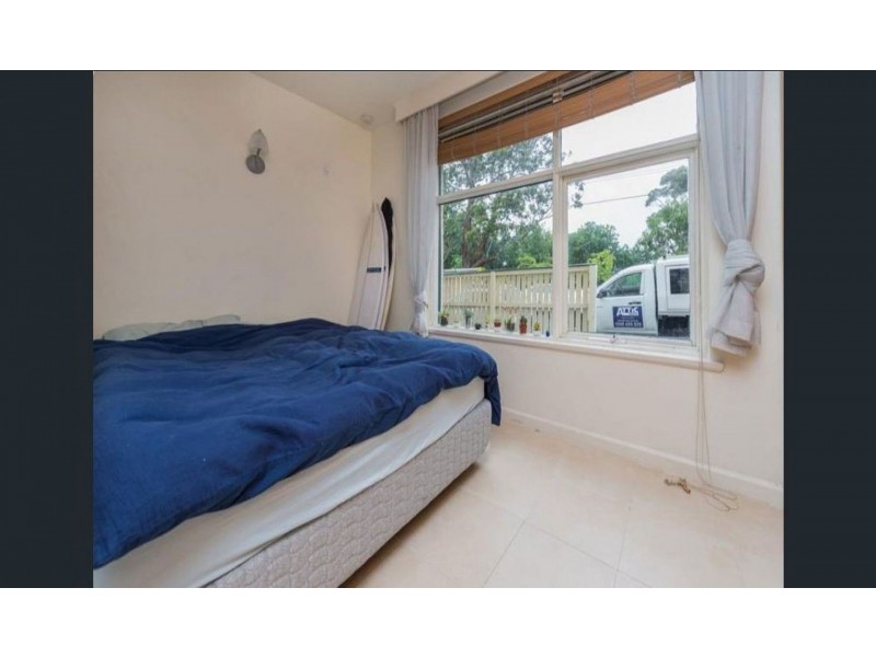 2/33 Clarke St, Elwood VIC 3184