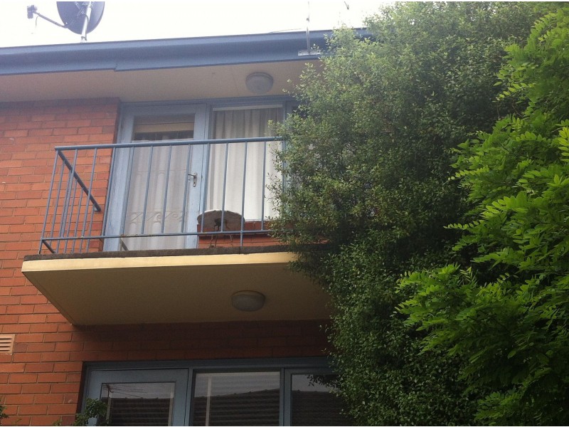 4/28-30 Cumming St, Brunswick West VIC 3055