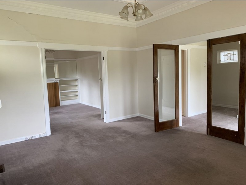 33 Martin Rd, Glen Iris VIC 3146