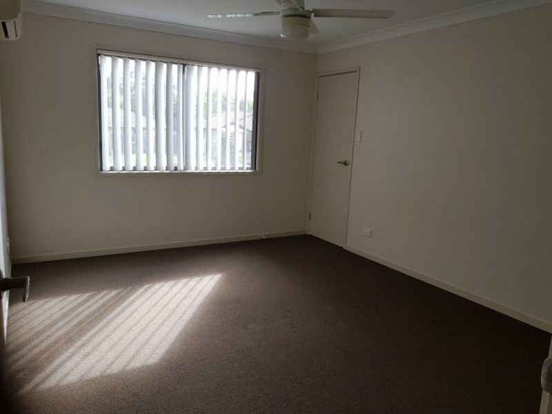 2/10 Chantrill Ave, Nerang QLD 4211