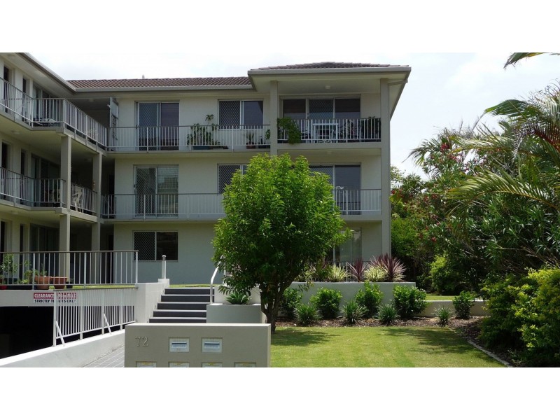 72 Seagull Ave, Mermaid Beach QLD 4218