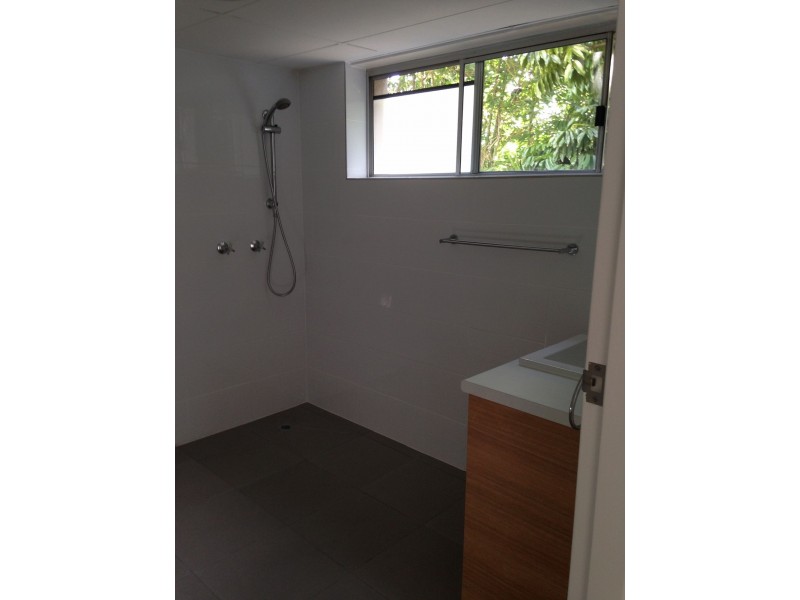 72 Seagull Ave, Mermaid Beach QLD 4218
