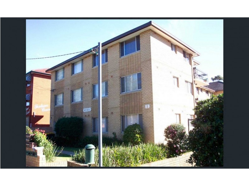 12/5 St Albans Rd, Kingsgrove NSW 2208