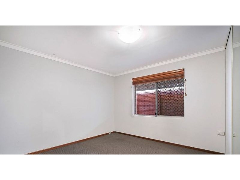 22 Stokes St, White Gum Valley WA 6162