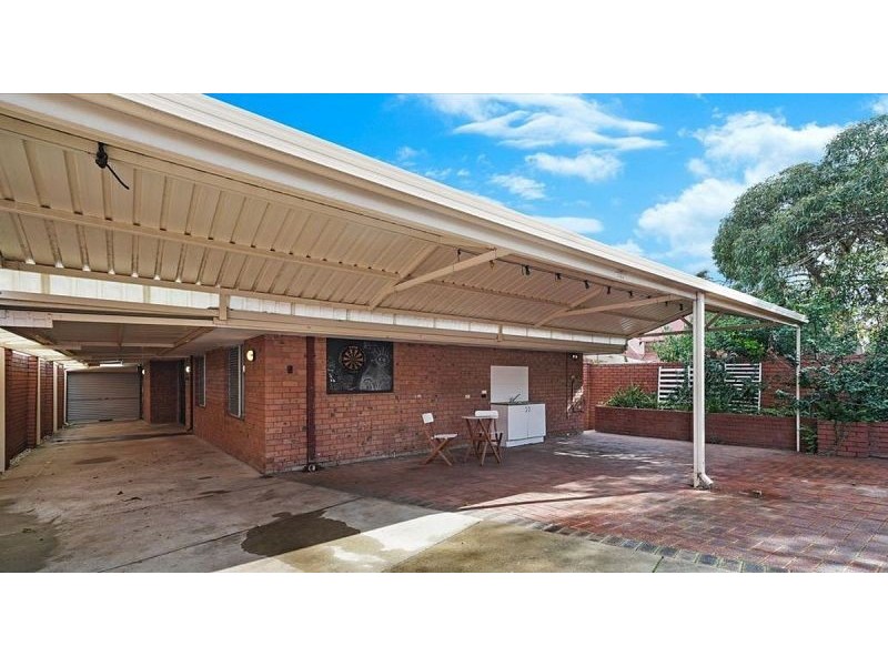 22 Stokes St, White Gum Valley WA 6162