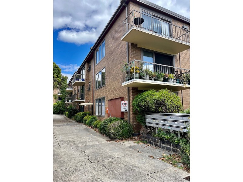 16/81 Alfred Cres, Fitzroy North VIC 3068