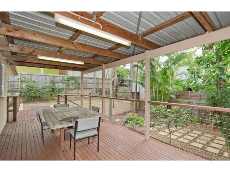 34 Emerson St, Toowong QLD 4066