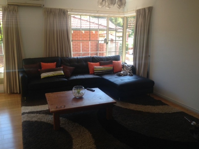 23 Nicholl St, Daglish WA 6008