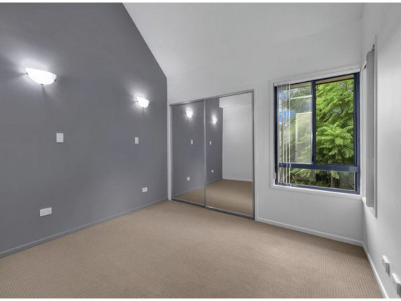 4/58 York Pde, Spring Hill QLD 4000