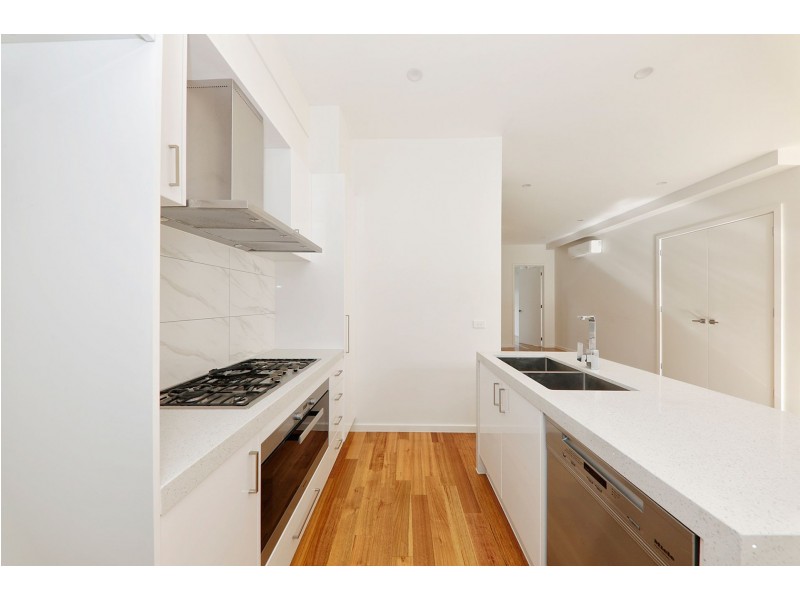 3/44 Frederick St, Doncaster VIC 3108