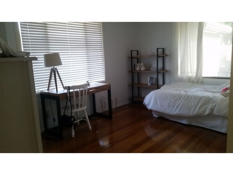 19 Barry St, Watsonia VIC 3087