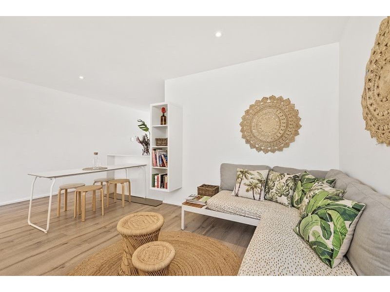 10/11-17 Princes St, Cottesloe WA 6011