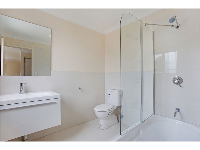 3/24 Mortimer St, Caboolture QLD 4510