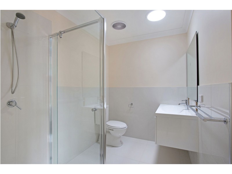 3/24 Mortimer St, Caboolture QLD 4510