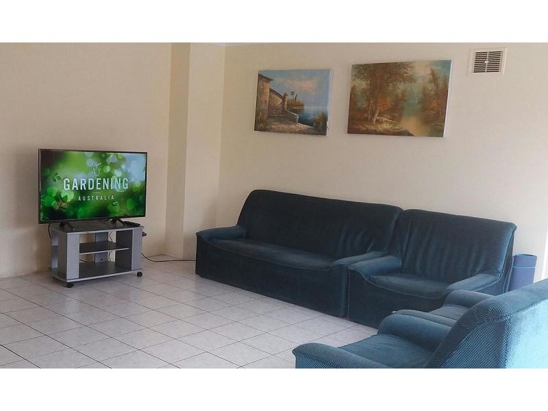 B/2A Lawson St, Bentley WA 6102