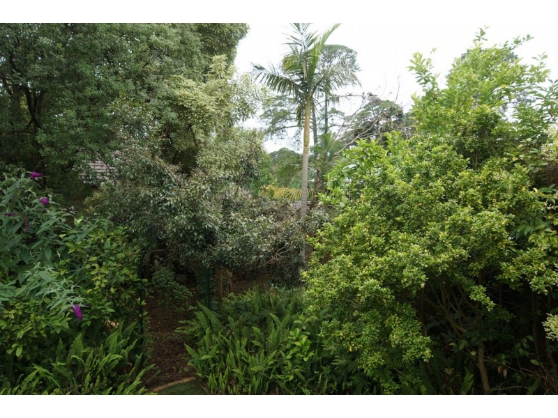 5 Amboina Ave, Mitcham VIC 3132