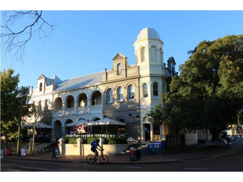 1/8-10 Salford St, Victoria Park WA 6100