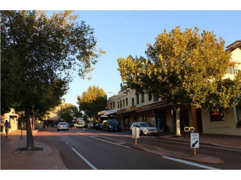 1/8-10 Salford St, Victoria Park WA 6100