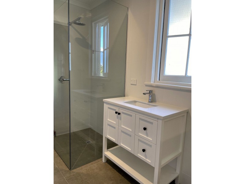 2/100 Barkers Rd, Hawthorn VIC 3122