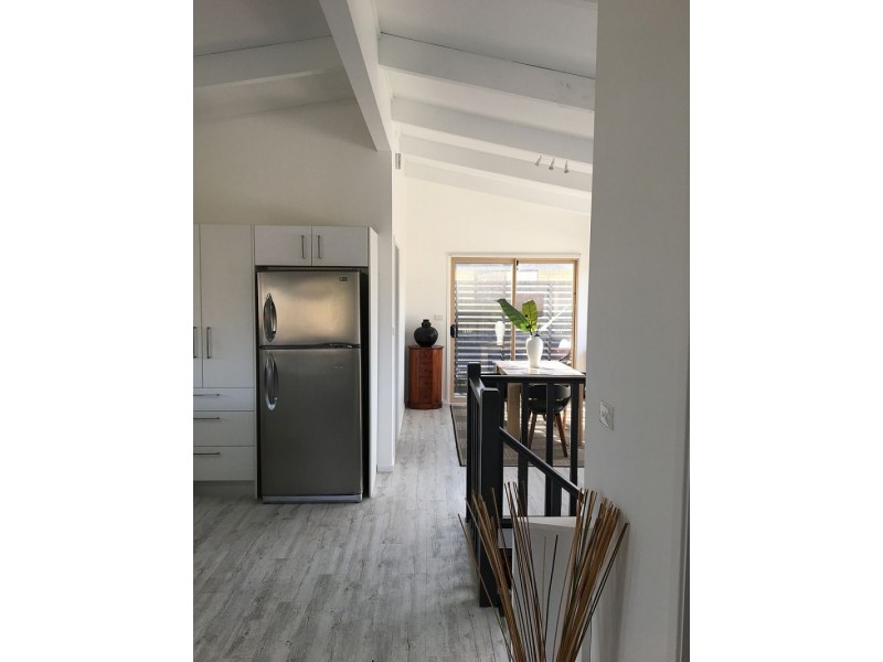 1 Cedar Pde, Maloneys Beach NSW 2536