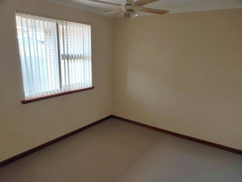 77 Woodhall St, Stirling WA 6021