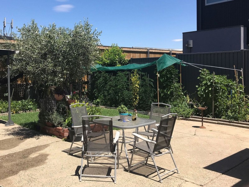 1C Birdwood St, Essendon North VIC 3041