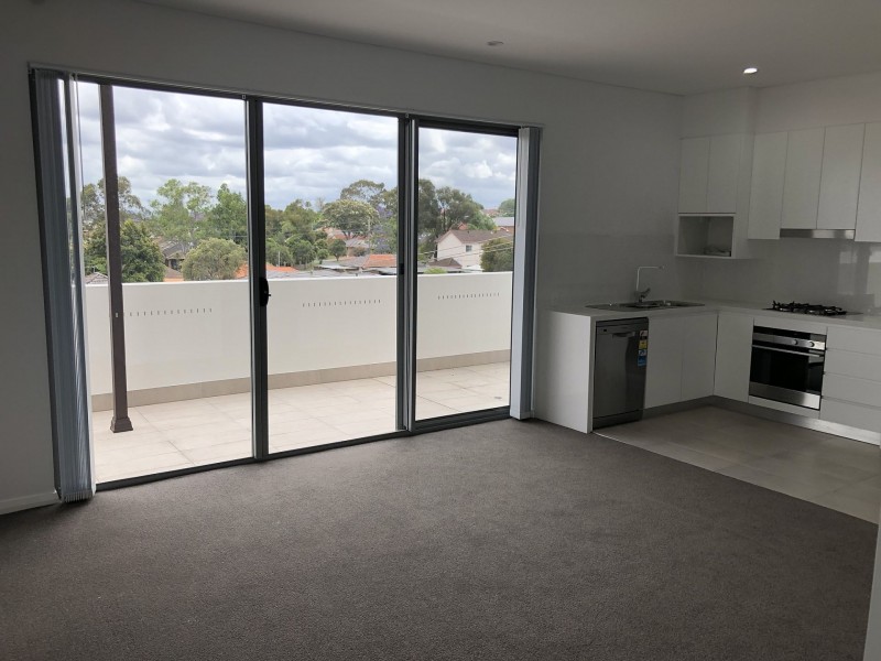 64 Essington St, Wentworthville NSW 2145