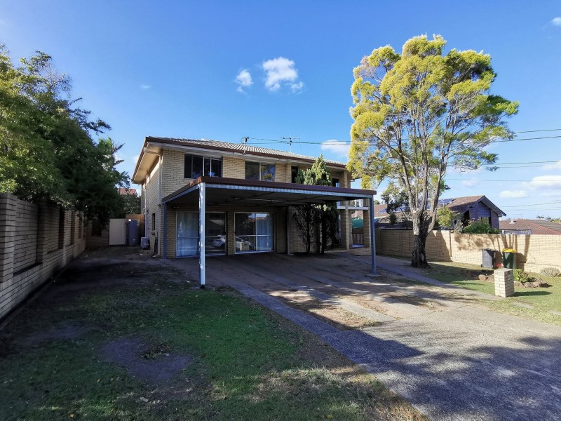 10 Fernshaw St, Macgregor QLD 4109