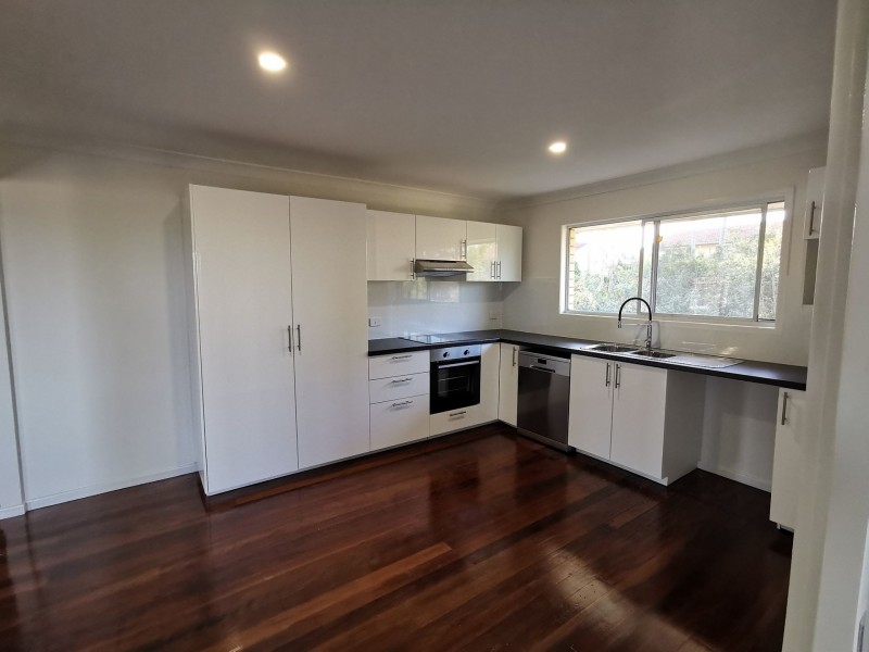 10 Fernshaw St, Macgregor QLD 4109