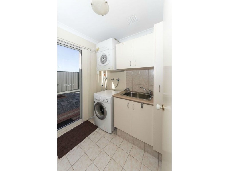 7 Wakehurst Loop, Success WA 6164