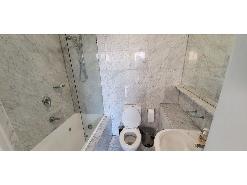 1009/118 Franklin St, Melbourne VIC 3000