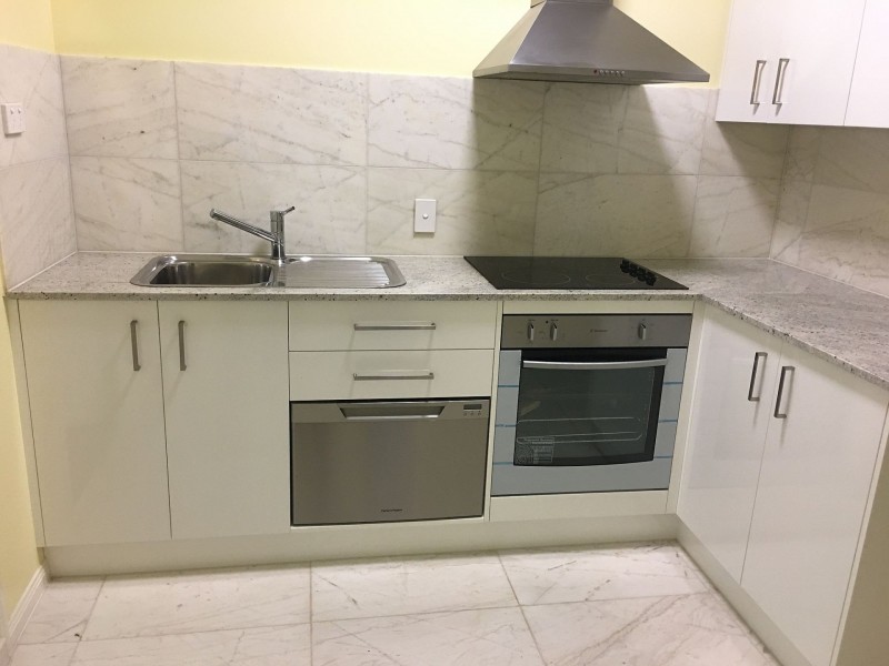 28 Fern Pl, Kenmore QLD 4069