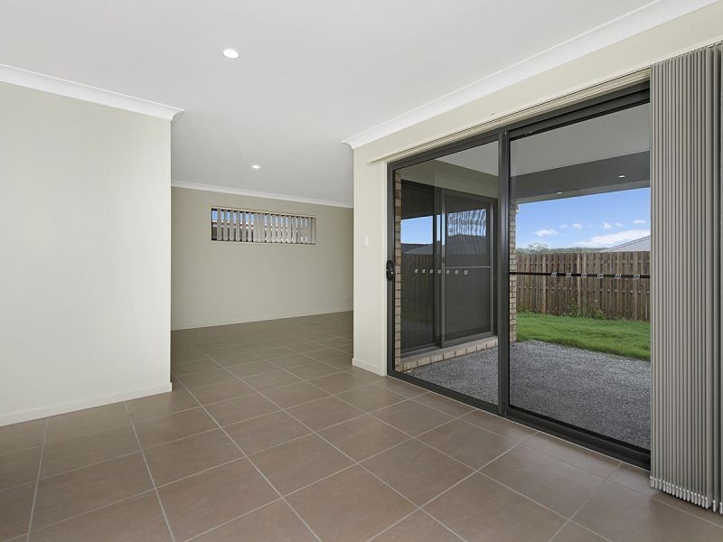 21 Casey St, Pimpama QLD 4209