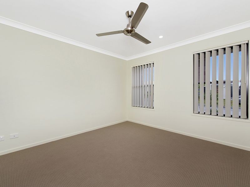 21 Casey St, Pimpama QLD 4209