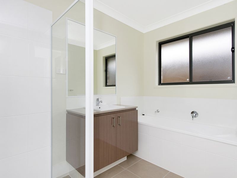 21 Casey St, Pimpama QLD 4209