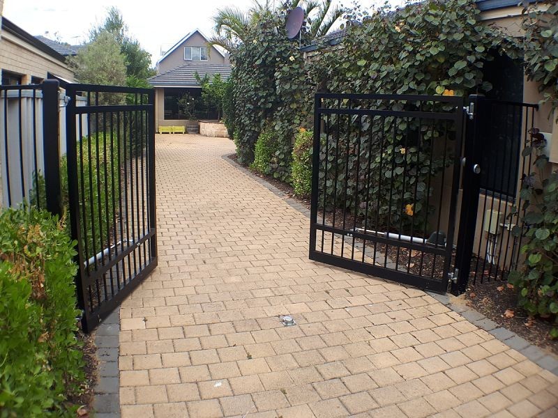 77B Pascoe St, Karrinyup WA 6018