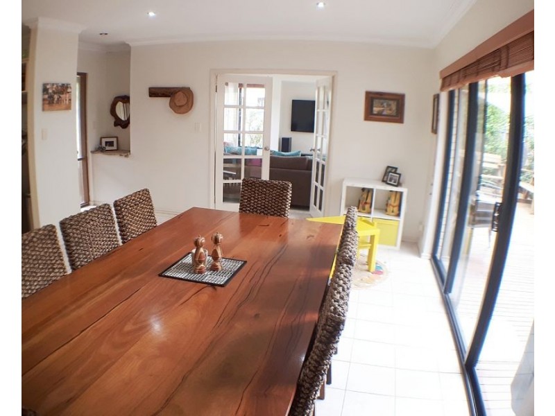 77B Pascoe St, Karrinyup WA 6018