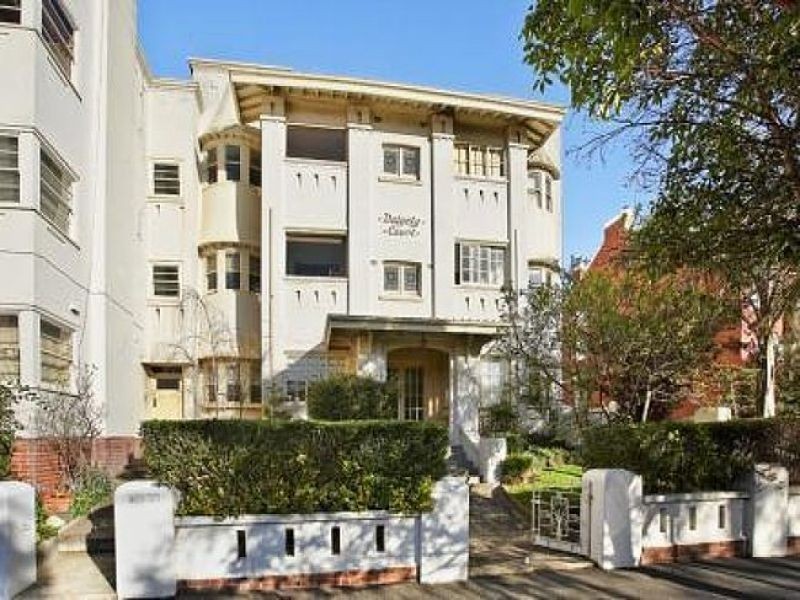 3/43 Dalgety St, St Kilda VIC 3182