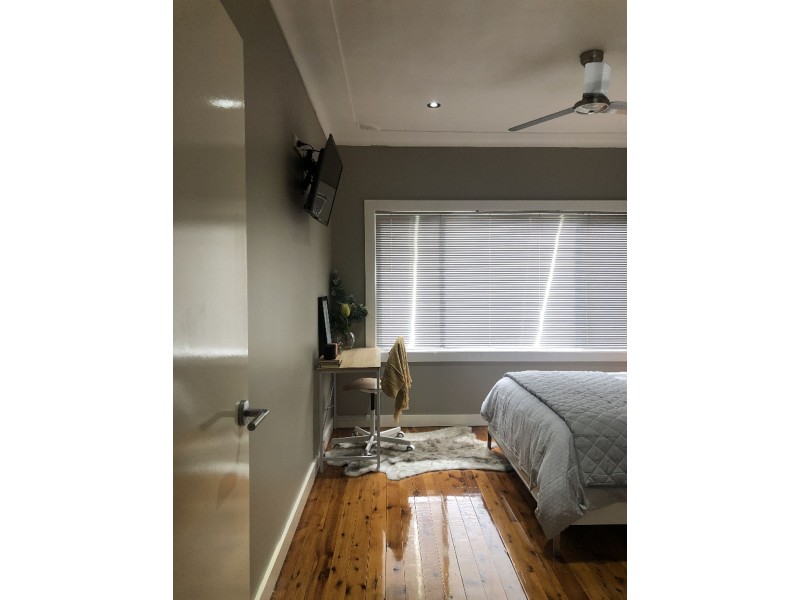 2/29 Dan Cres, Colyton NSW 2760