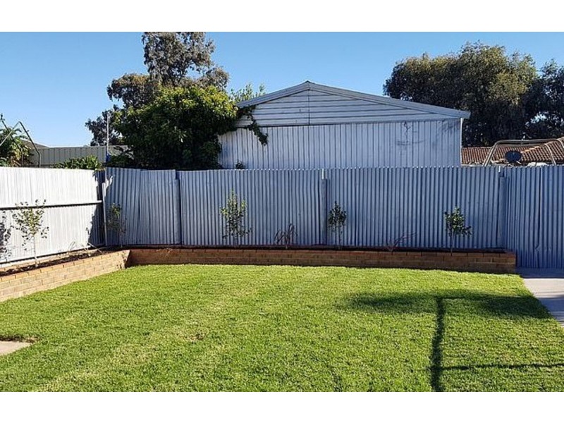 2/29 Dan Cres, Colyton NSW 2760