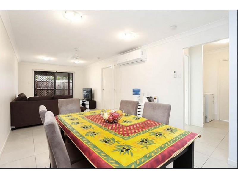 2/12 Courtice St, Acacia Ridge QLD 4110