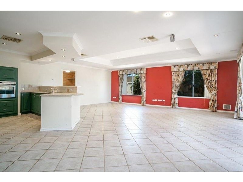 7 Flint Cl, Pearsall WA 6065