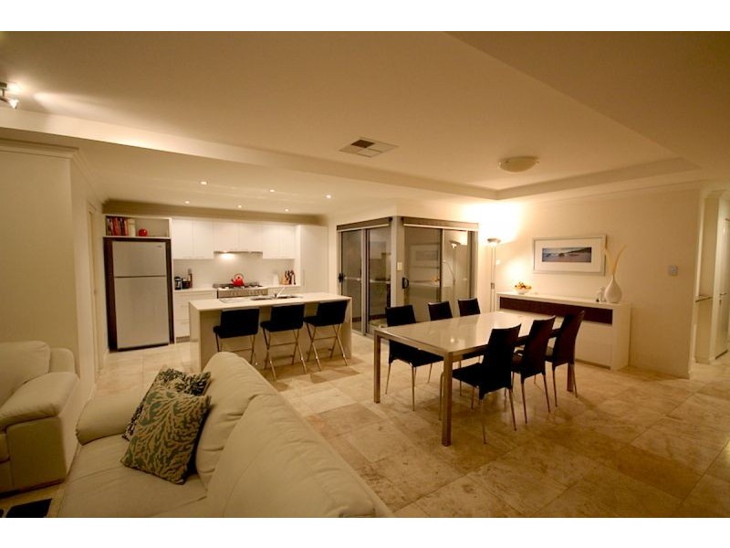 59C Odin Rd, Innaloo WA 6018