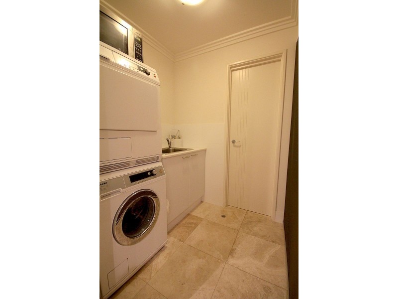 59C Odin Rd, Innaloo WA 6018