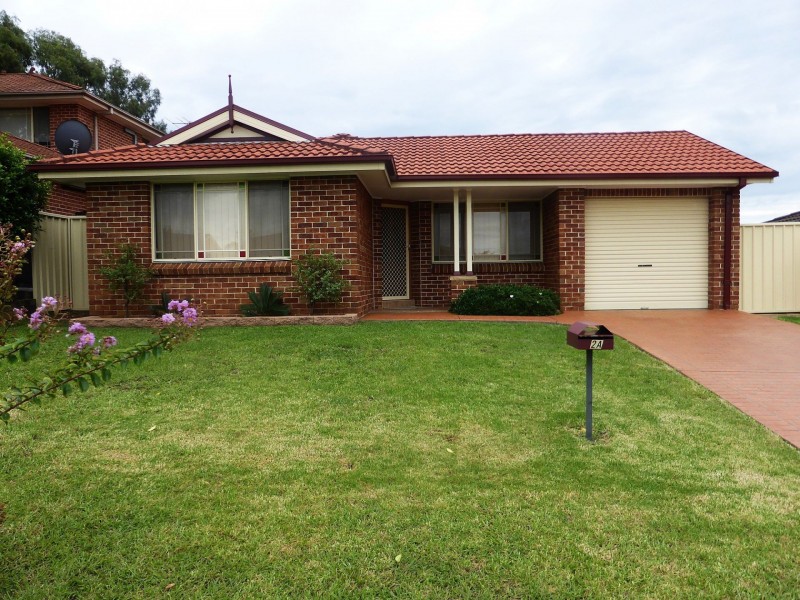 2A Buyu Rd, Glenmore Park NSW 2745