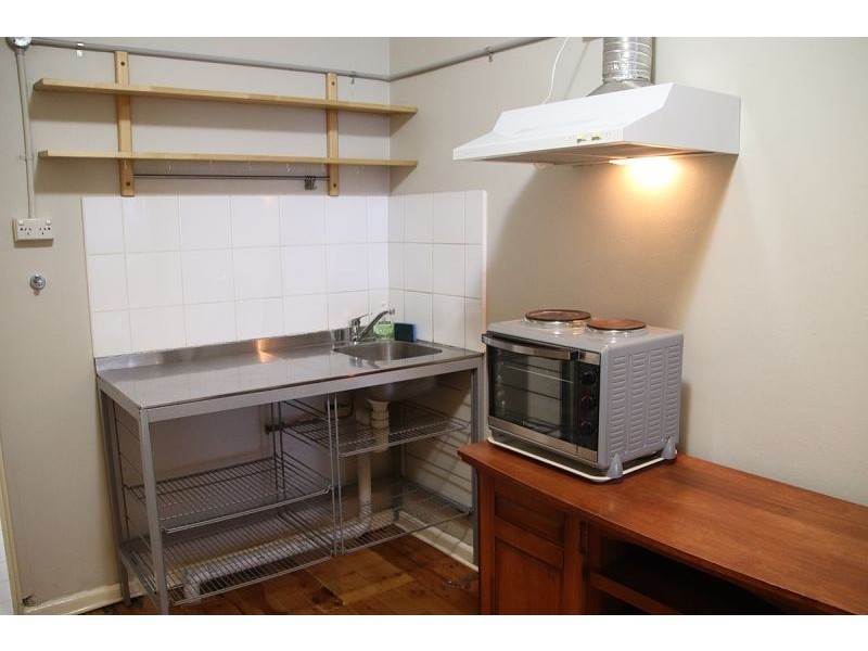 34 Floss St, Hurlstone Park NSW 2193