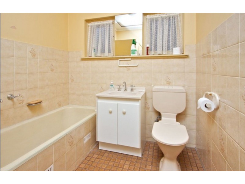 23 Robilliard St, Mays Hill NSW 2145