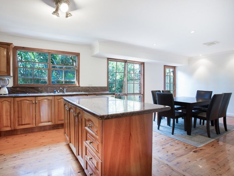 17 Greenoaks Ave, Cherrybrook NSW 2126