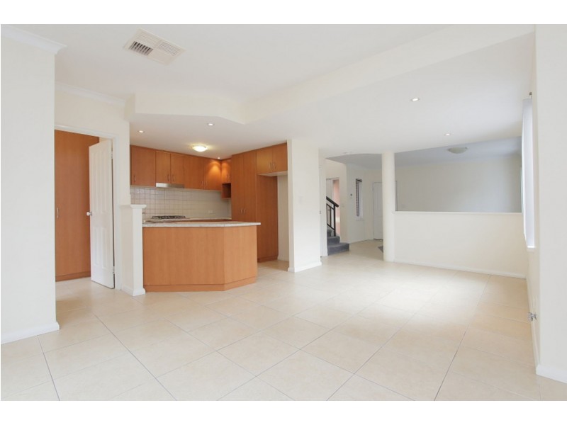4/8-10 Salford St, Victoria Park WA 6100